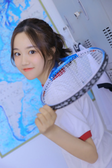 韩国咬住奶头的乳三级
