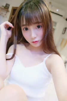 巨乳人妻